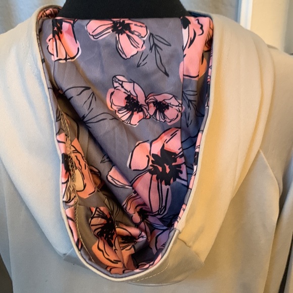 Kay Unger Floral Mauve Hoodie Sweat Shirt - Picture 4 of 7